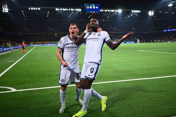 1729728480257012451.jpg 2180592447-612x612.jpg